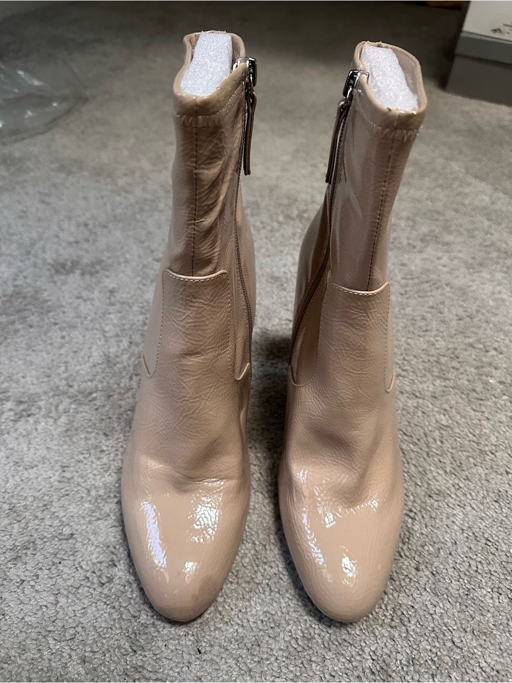 Steve MaddenEminent Beige Patent Ankle Boots With Lucite Heel